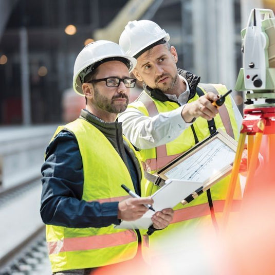 Complete Guide to Workwear Safety Standards in Latvia - TEXX