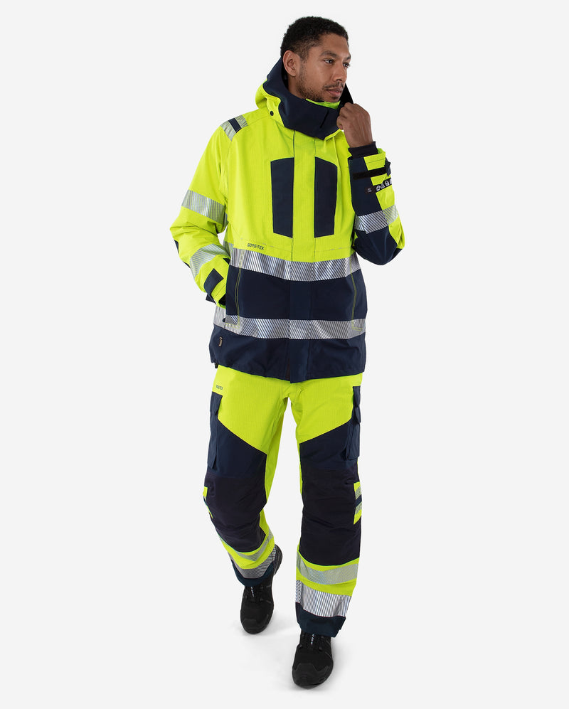 Load image into Gallery viewer, Jacket FRISTADS FLAMESTAT HIGH VIS GORE-TEX PYRAD® SHELL JACKET CLASS 3 4095 GXE
