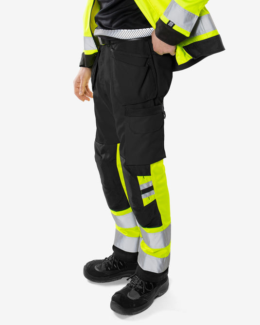 Trousers FRISTADS HIGH VIS GREEN CRAFTSMAN TROUSERS CLASS 1 2640 GPLU